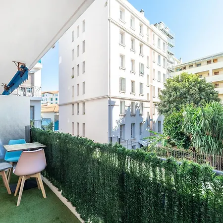 公寓 Wilson Juan Les Pins 6 Couchages 100m Des Plages